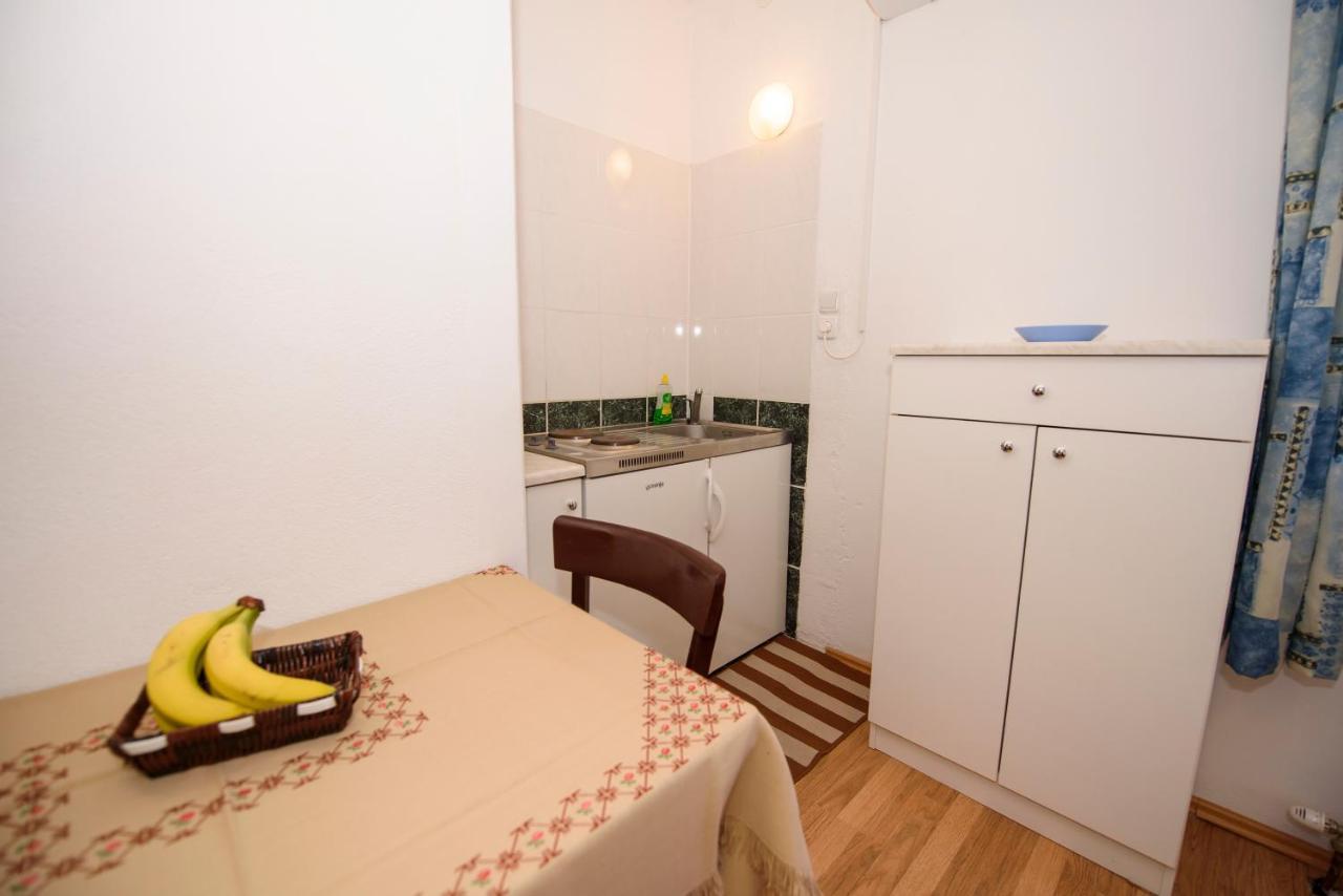 Apartman Mijo - Suhi Potok Jesenice  Luaran gambar