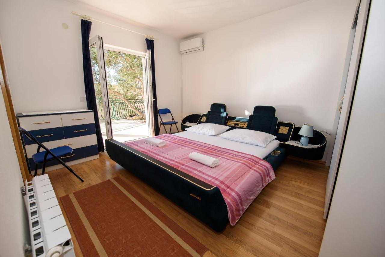 Apartman Mijo - Suhi Potok Jesenice  Luaran gambar